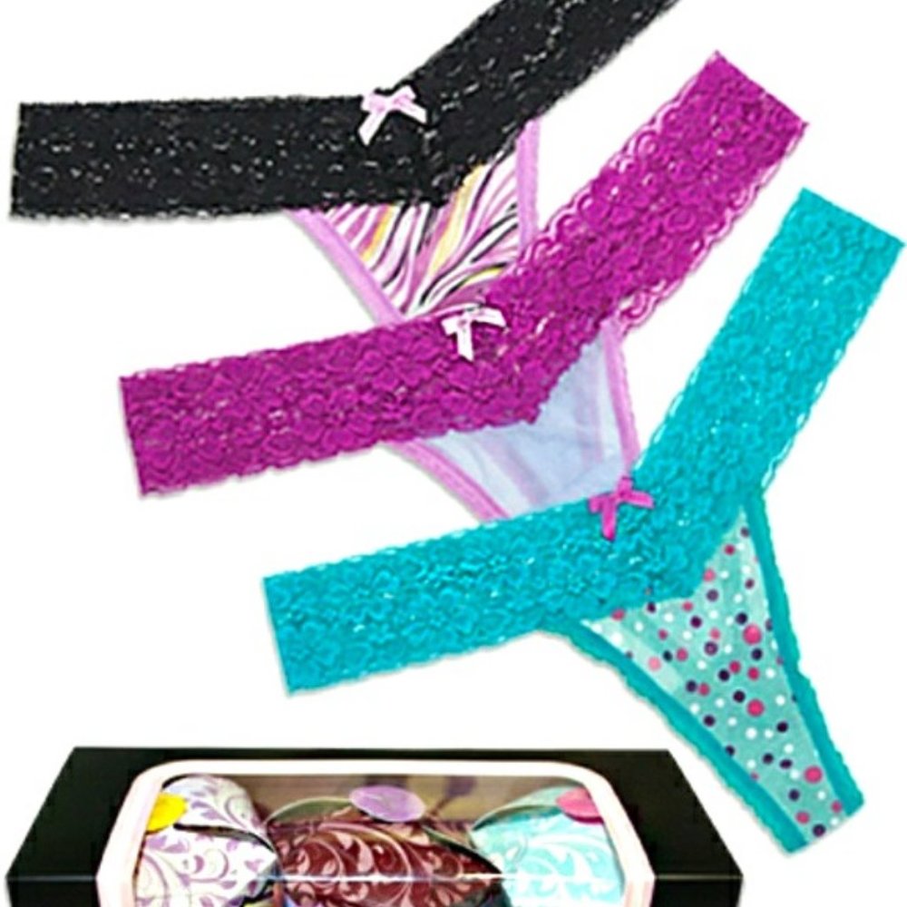 3 Pair Fun Cupcake panties make great gift